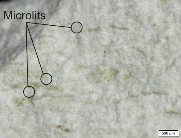 Microlits sur la pierre de Pernes